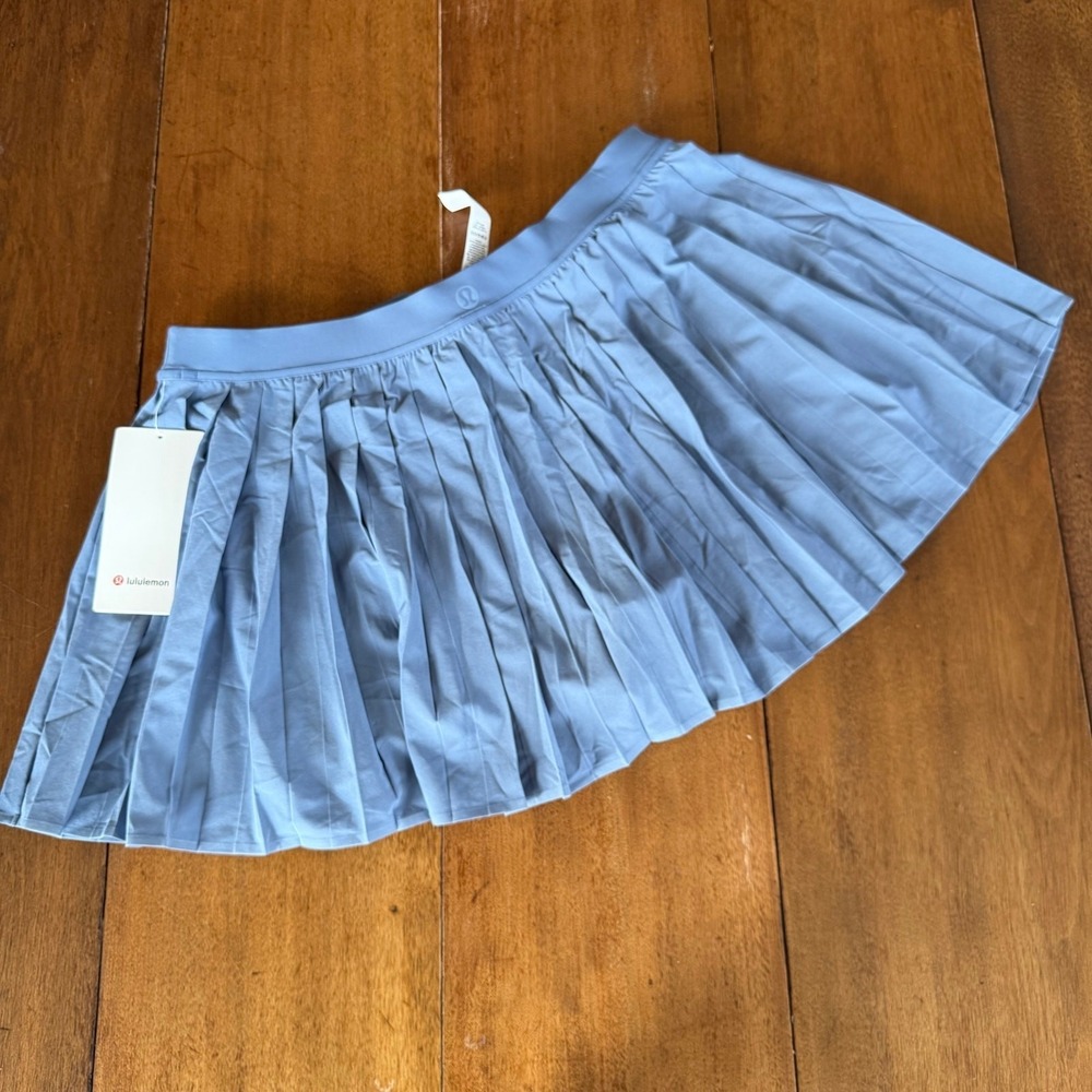 Lululemon Varsity HighRise Pleated Tennis Skirt Oasis Blue Sz 14 Pickleball Golf - Picture 8 of 13